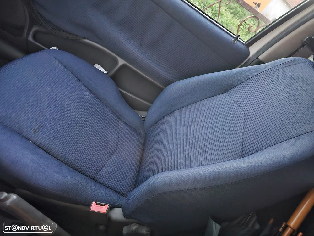 Fiat Punto 1.9 JTD HLX - 7