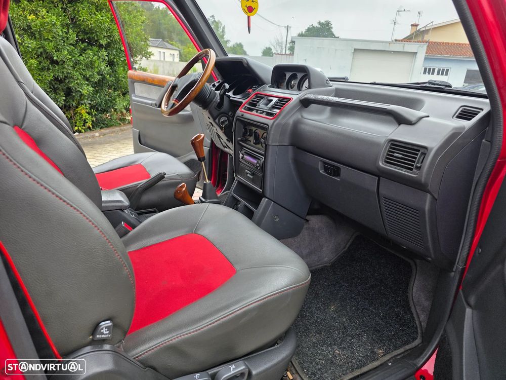 Mitsubishi Pajero 2.5 TDi GLS - 16