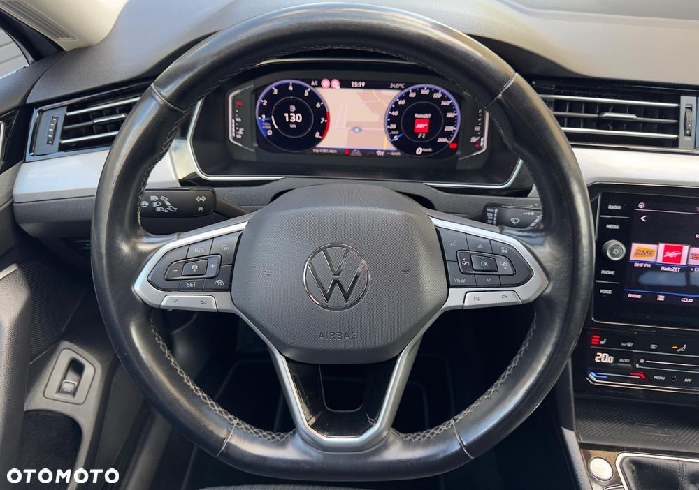 Volkswagen Passat Variant 1.5 TSI EVO Business - 19