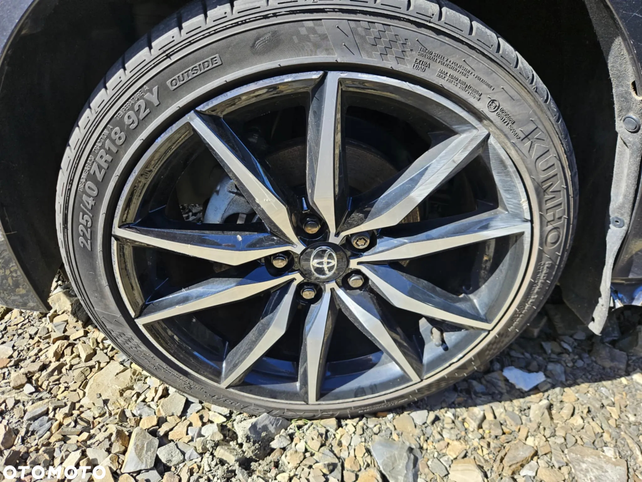 Toyota Corolla - 28