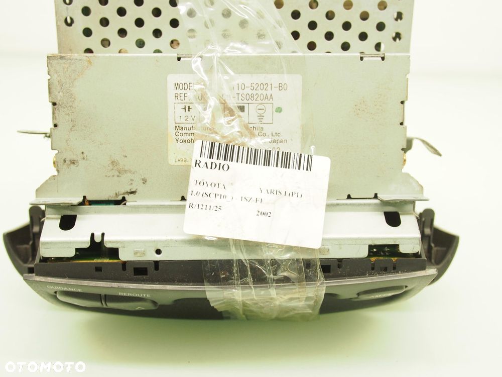 RADIO KASETA  TOYOTA YARIS I 8612052021 - 2