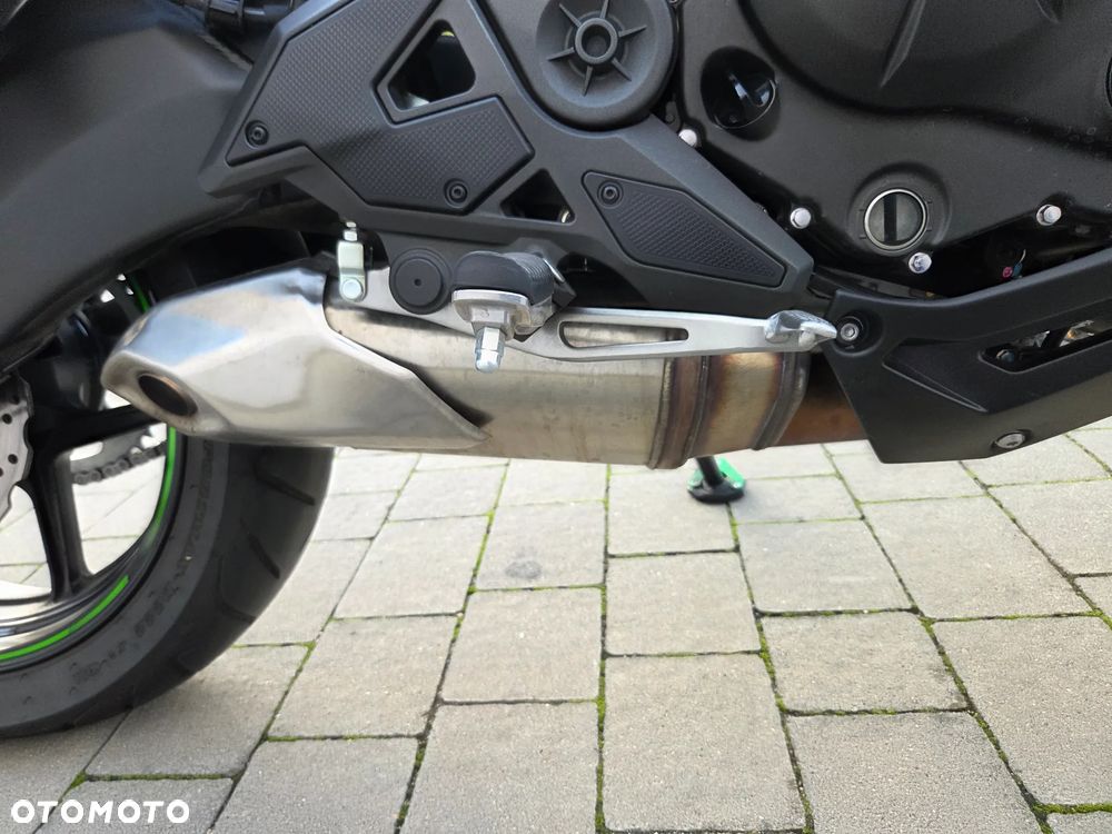 Kawasaki Versys 650 - 12