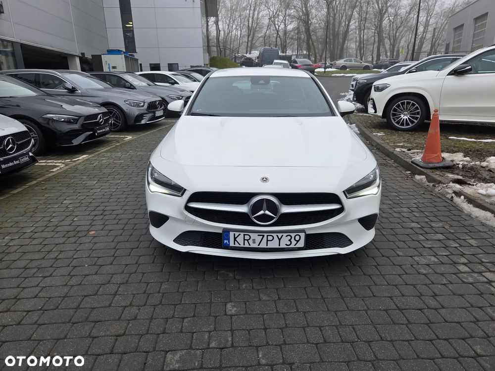 Mercedes-Benz CLA 180 d 7G-DCT - 4