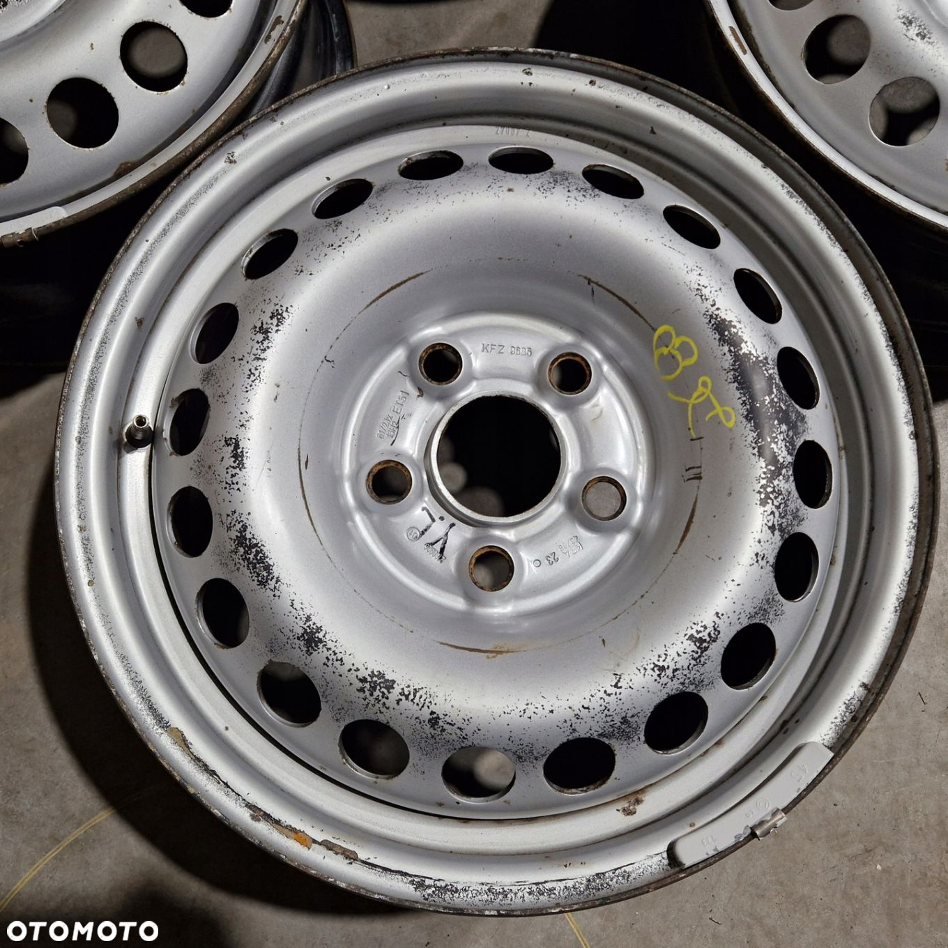 VW T5 T6 MULTIVAN AMAROK 16 5x120 ET51 4szt - 2