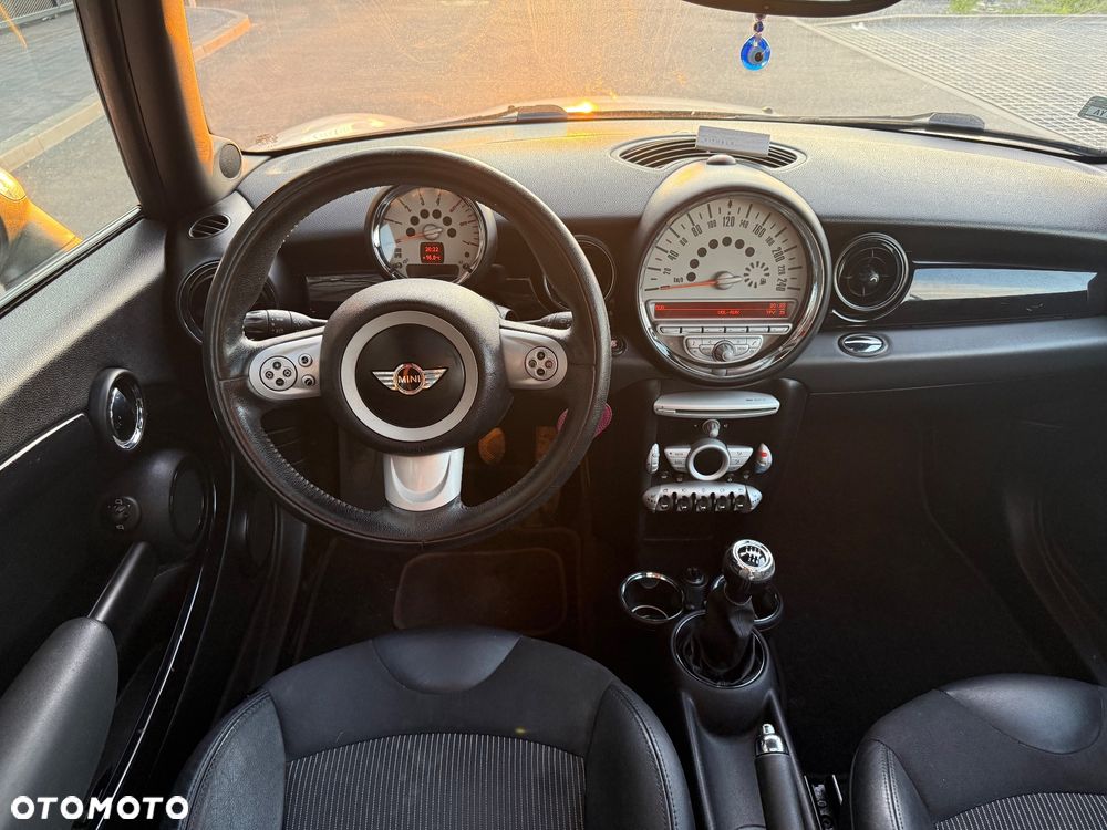 MINI Cooper - 12
