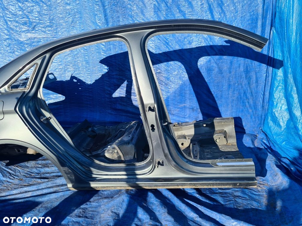 ĆWIARTKA tylna prawa poszycie błotnik AUDI A3 S3 8V 8V5 SEDAN oryginał - 7