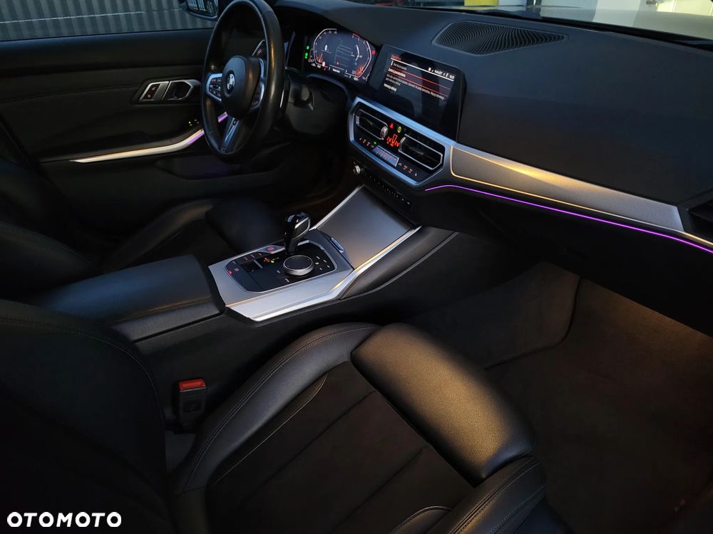 BMW Seria 3 320d mHEV sport - 27