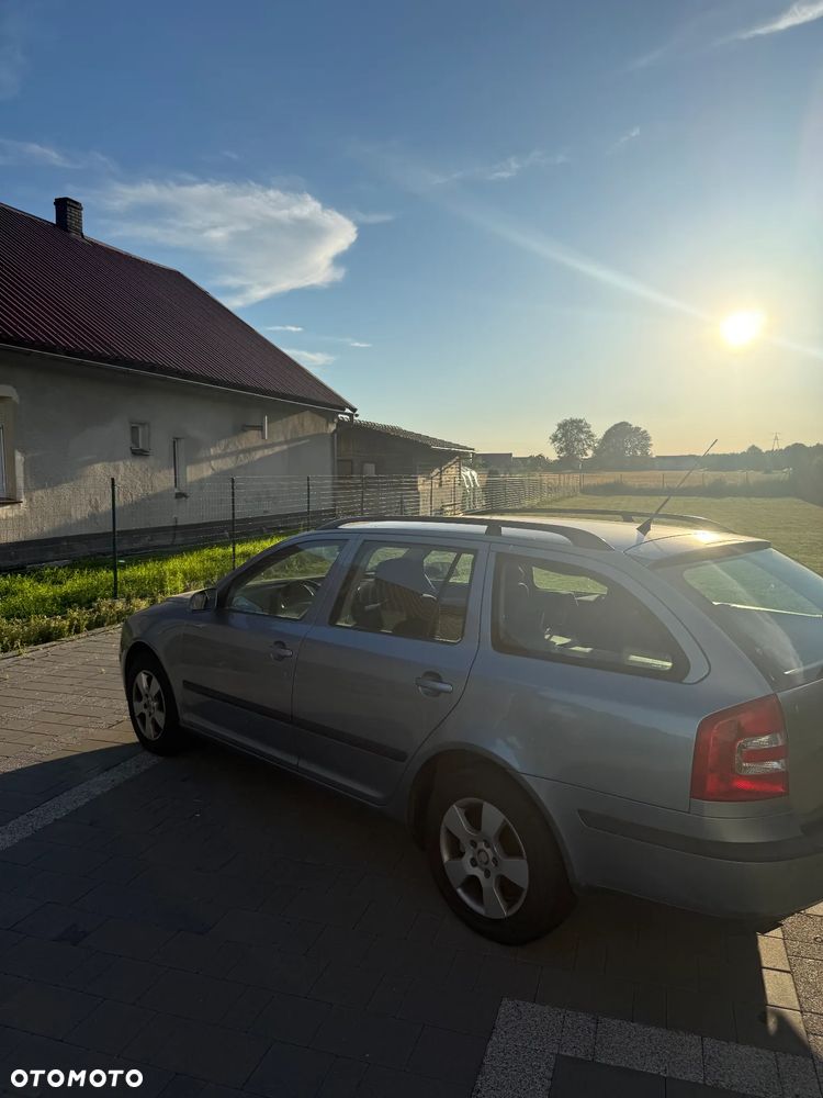 Skoda Octavia 1.6 Classic - 7