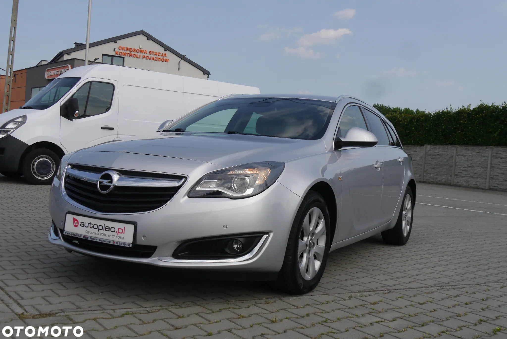 Opel Insignia Grand Sport 1.6 Diesel Automatik Dynamic - 2