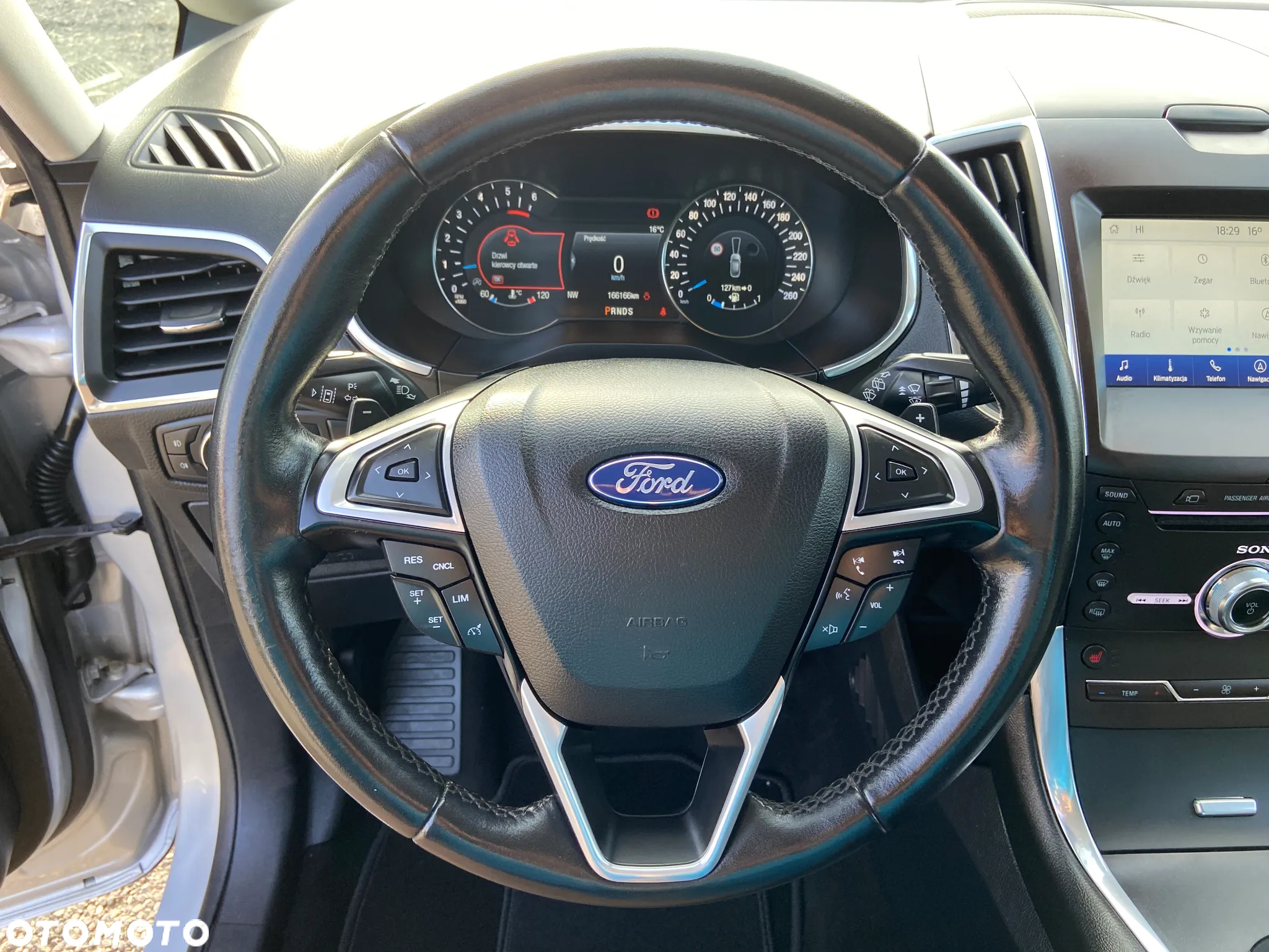 Ford Galaxy - 21
