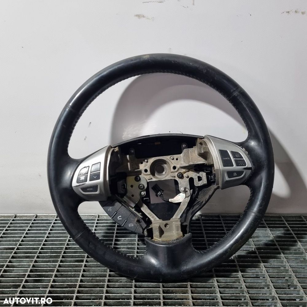 Volan Mitsubishi Outlander 2009 - 2012 (1411) - 1