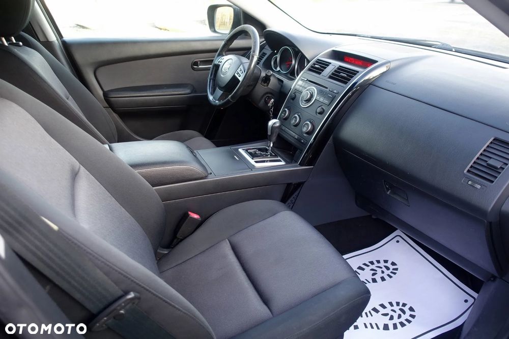 Mazda CX-9 3.7 V6 Touring - 11