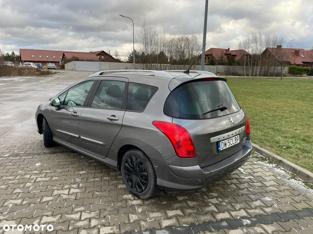 Peugeot 308 - 3
