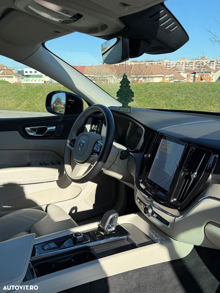 Volvo XC 60 B4 D AWD Geartronic Inscription - 27