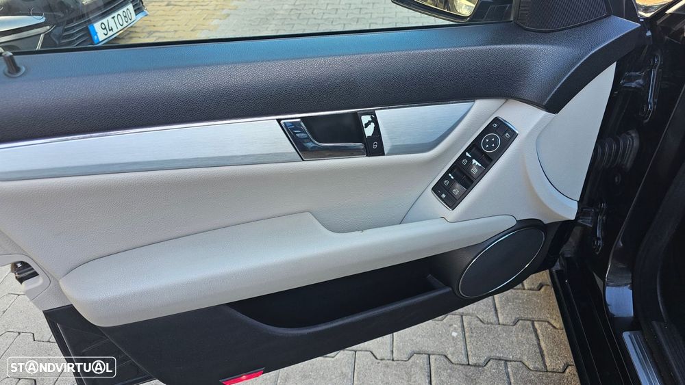 Mercedes-Benz C 180 CDi Avantgarde BlueEfficiency - 17