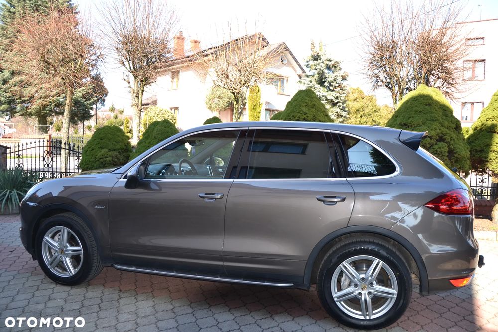 Porsche Cayenne Diesel - 1