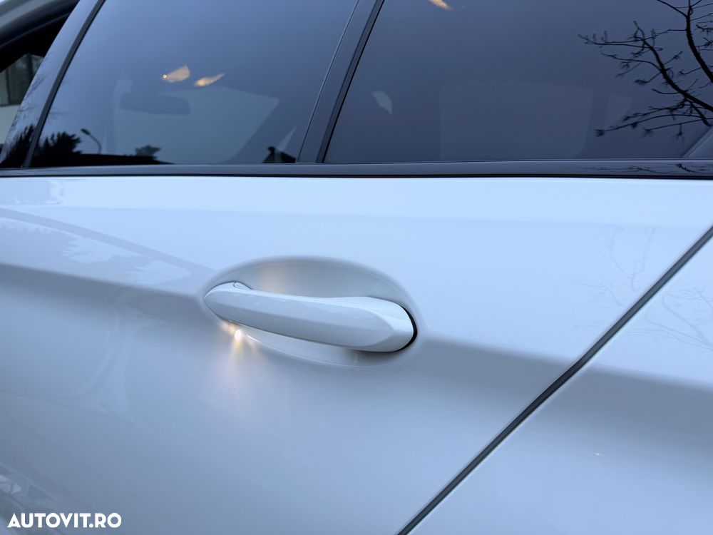 BMW Seria 5 520d xDrive Aut. M Sport Edition - 15