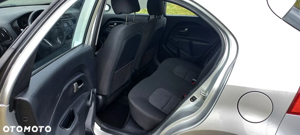 Kia Rio 1.4 Dream-Team Edition - 13