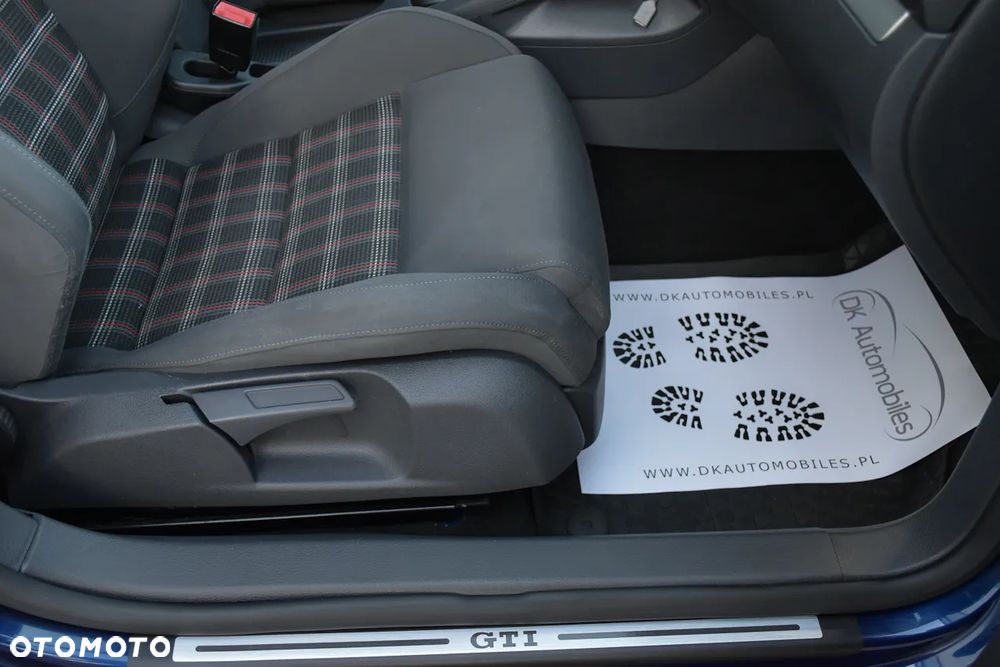 Volkswagen Golf 2.0 GTI DSG - 27