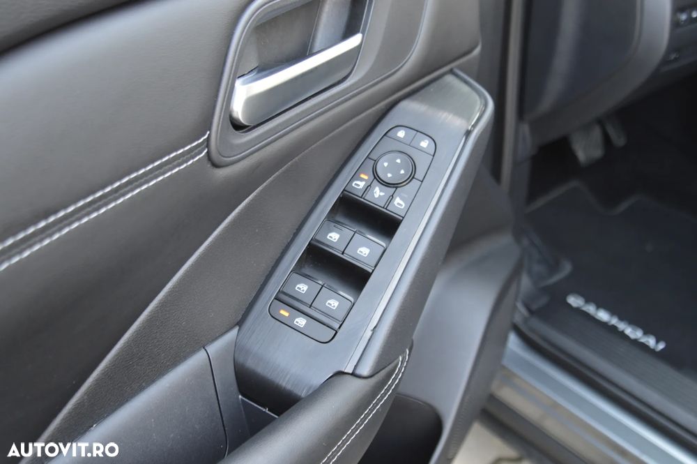 Nissan Qashqai 1.3 l 156CP X-Tronic MHEV N-Connecta - 33