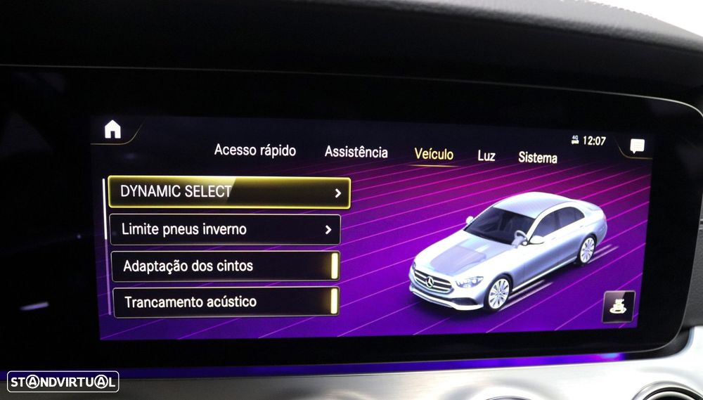 Mercedes-Benz E 220 d AMG Line - 36