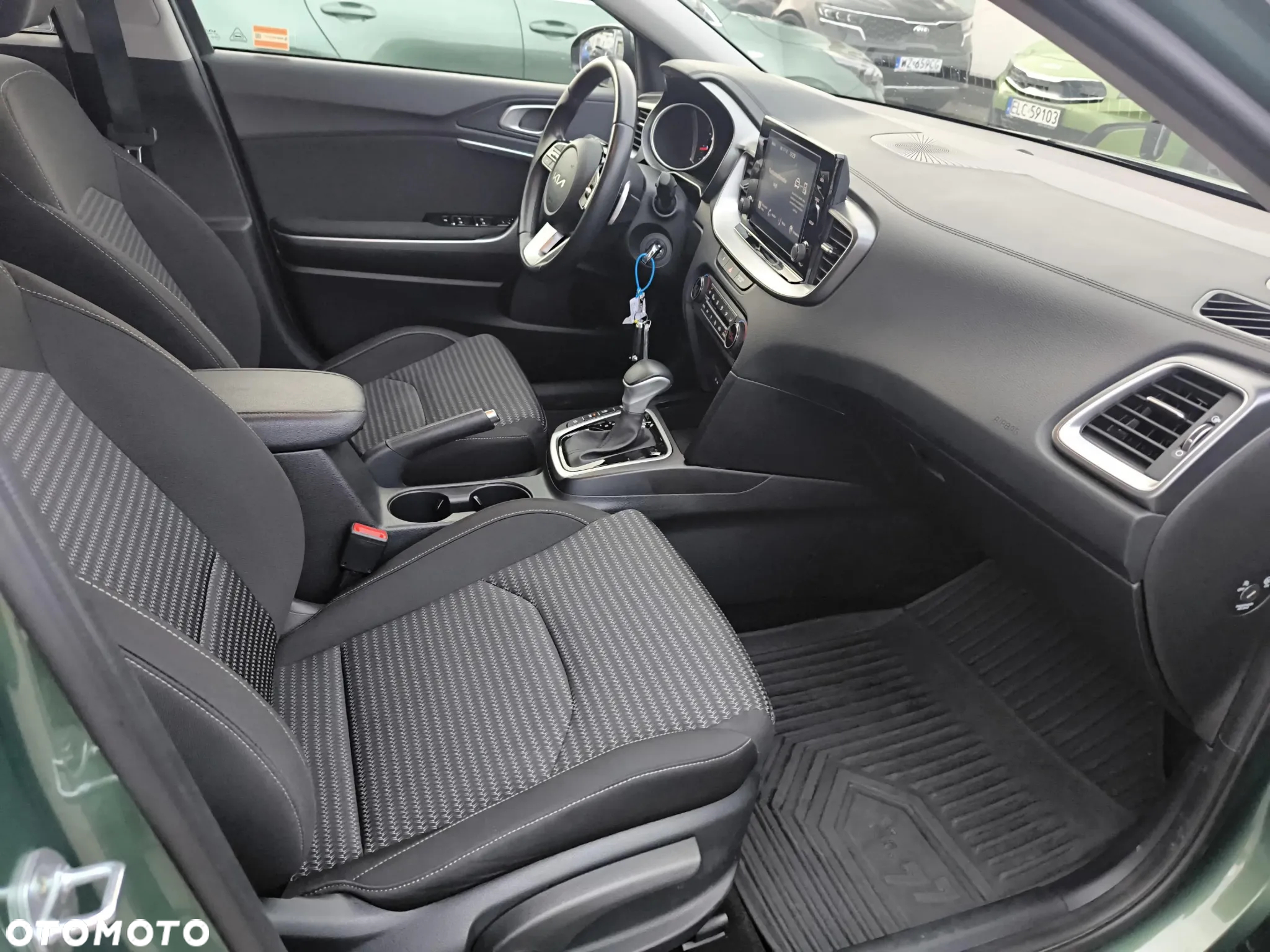 Kia Ceed 1.5 T-GDI M DCT - 25