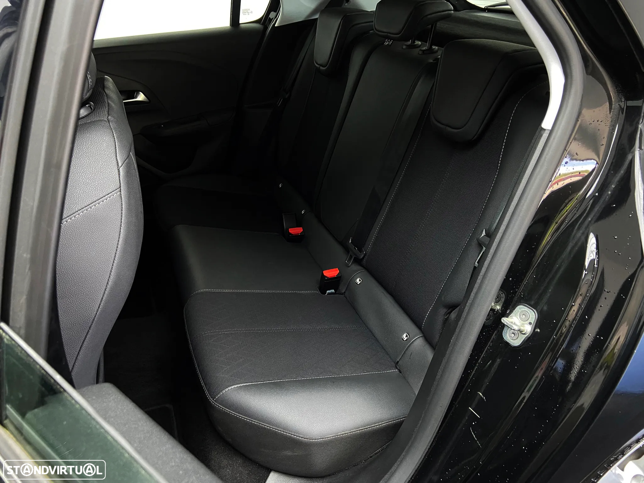 Opel Corsa 1.2 T Elegance - 10