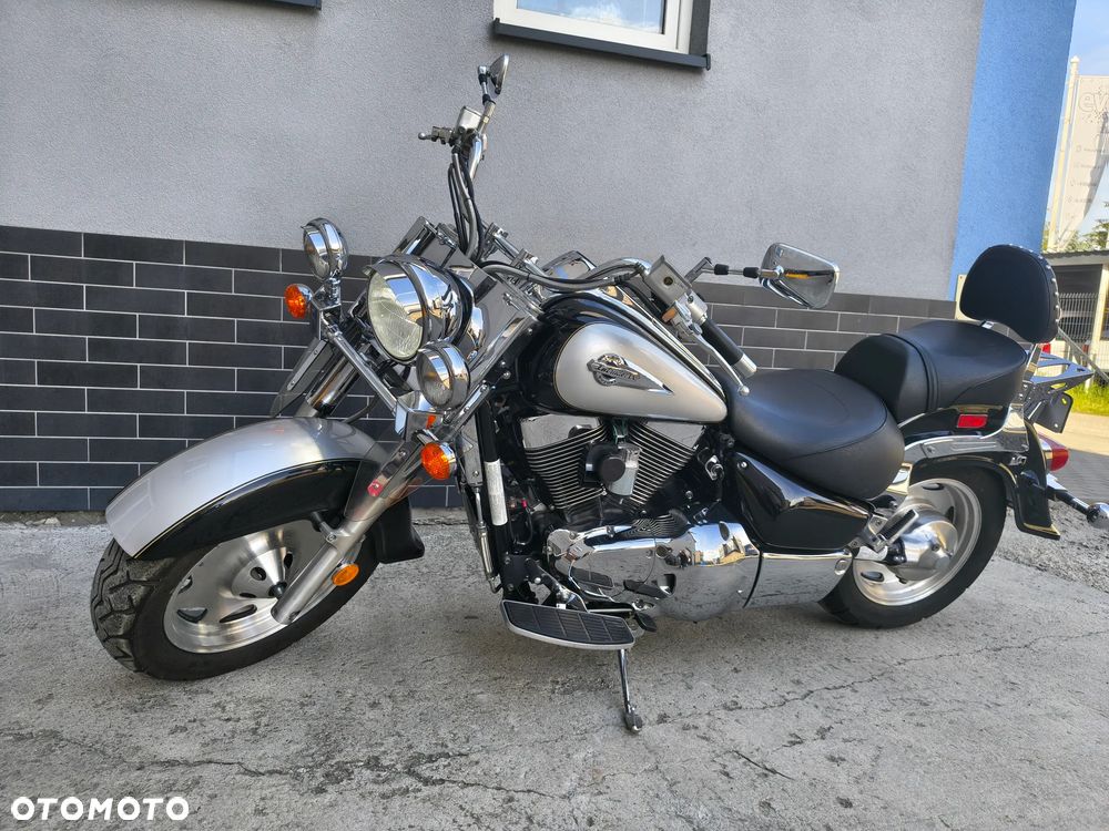 Suzuki Intruder