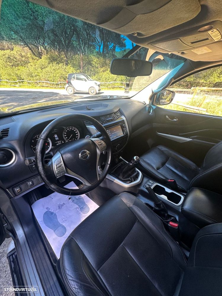 Nissan Navara 2.3 dCi CD 4WD Acenta - 16