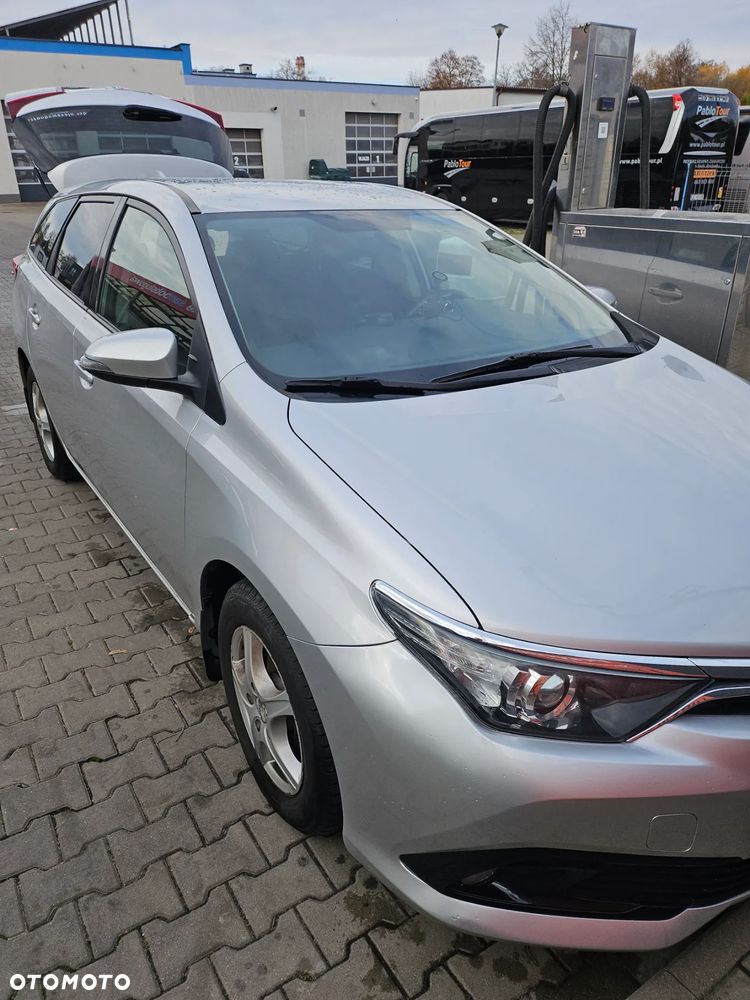 Toyota Auris 1.6 Active - 15