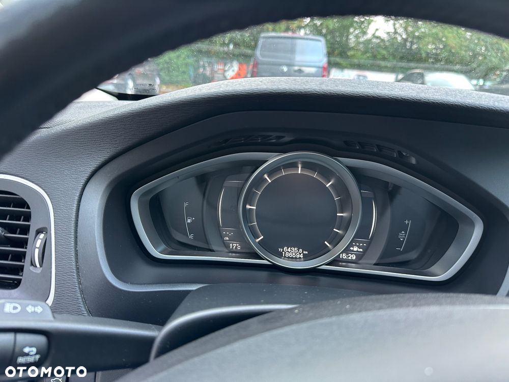 Volvo V40 D3 Drive-E Momentum - 20