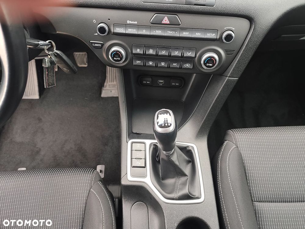 Kia Sportage 1.6 CRDI AWD VISION - 15