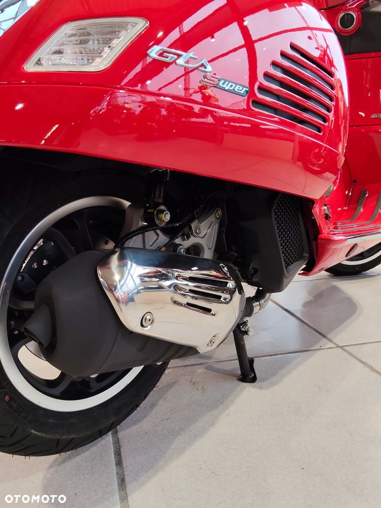Vespa GTS - 14