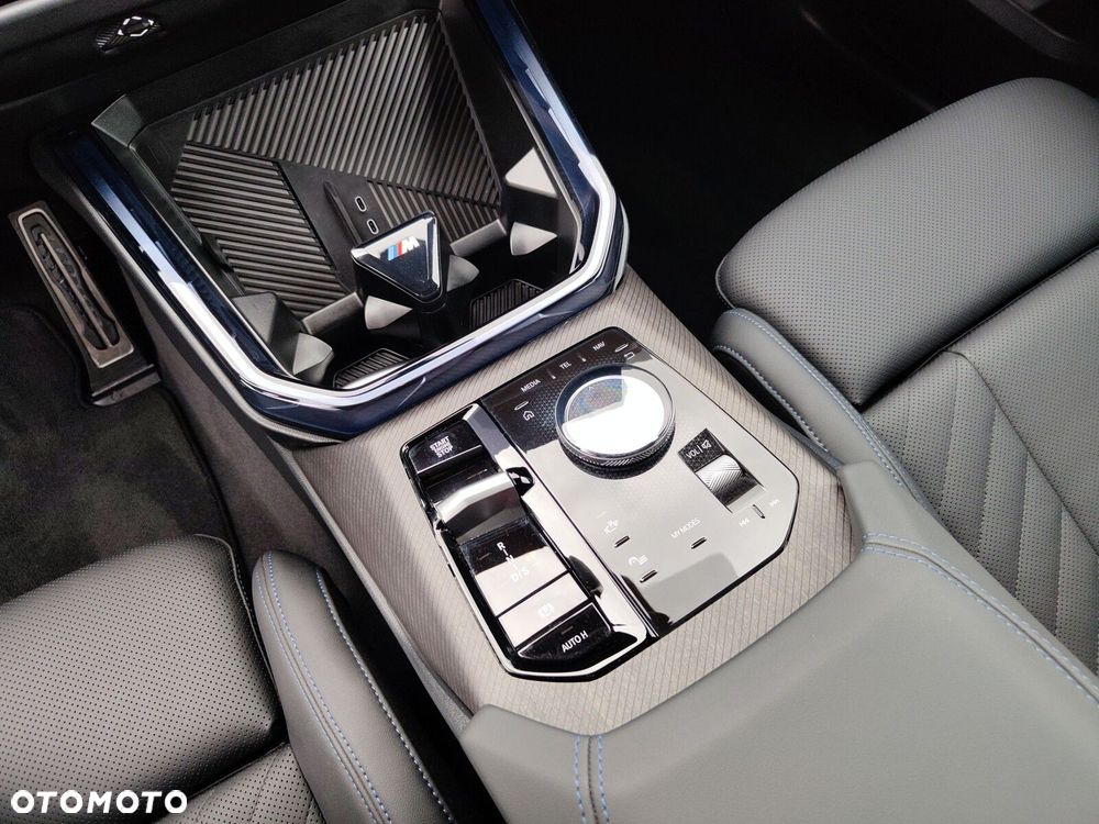 BMW X3 xDrive20 mHEV - 17