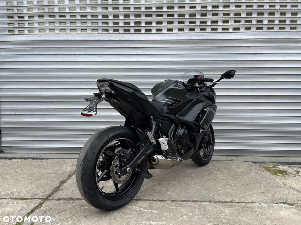 Kawasaki Ninja - 13