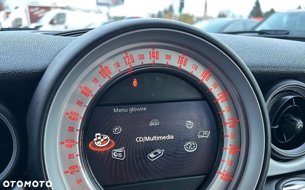MINI Cooper Standard - 22