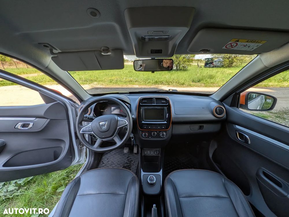Dacia Spring Expression - 2