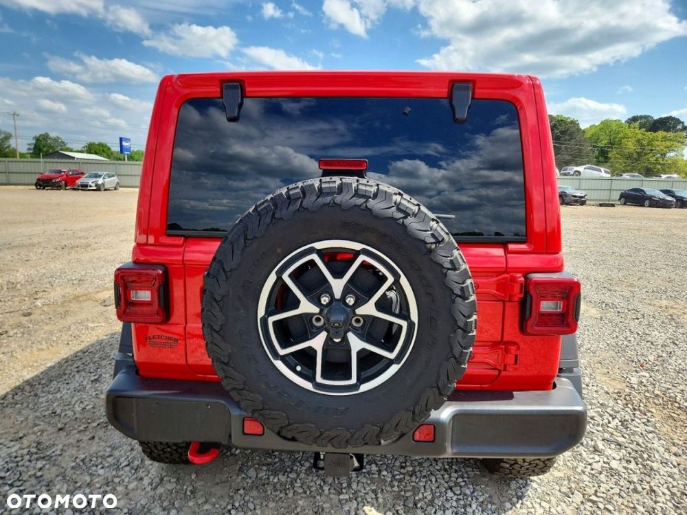 Jeep Wrangler - 5