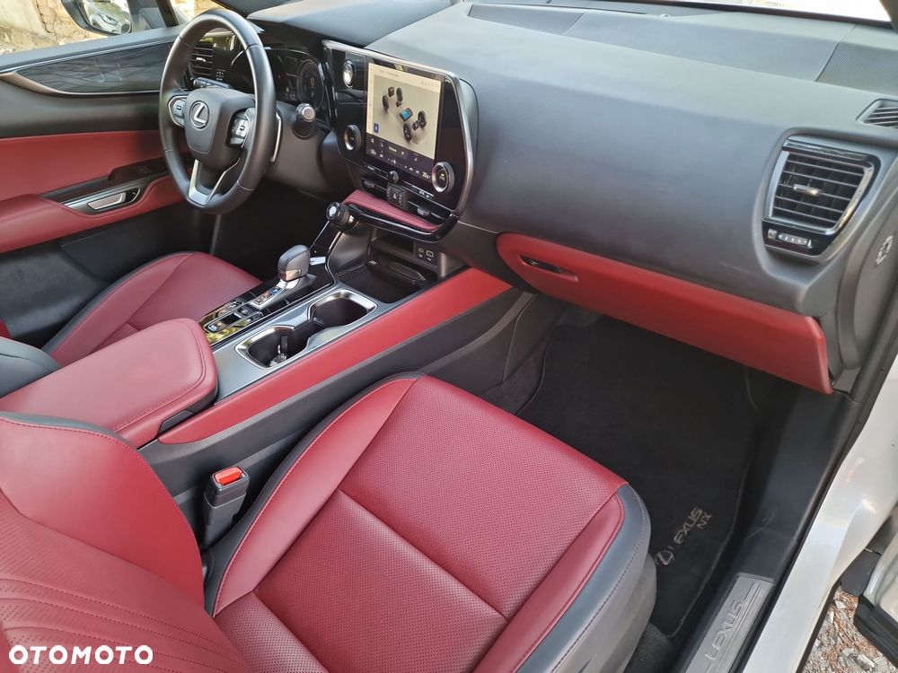 Lexus NX 350h Business AWD - 15