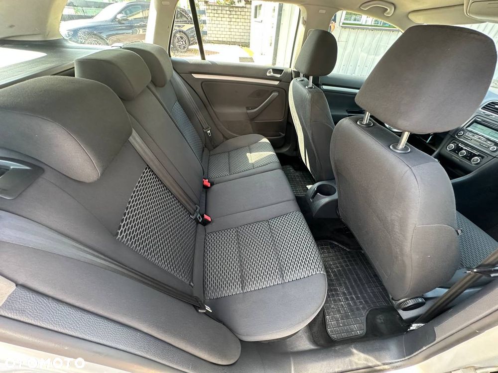 Volkswagen Golf 1.6 TDI Trendline - 13