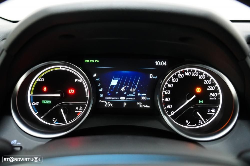 Toyota Camry 2.5 Hybrid Luxury - 9
