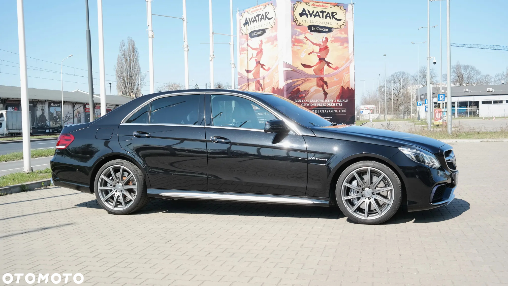 Mercedes-Benz Klasa E 63 AMG S 4-Matic - 28