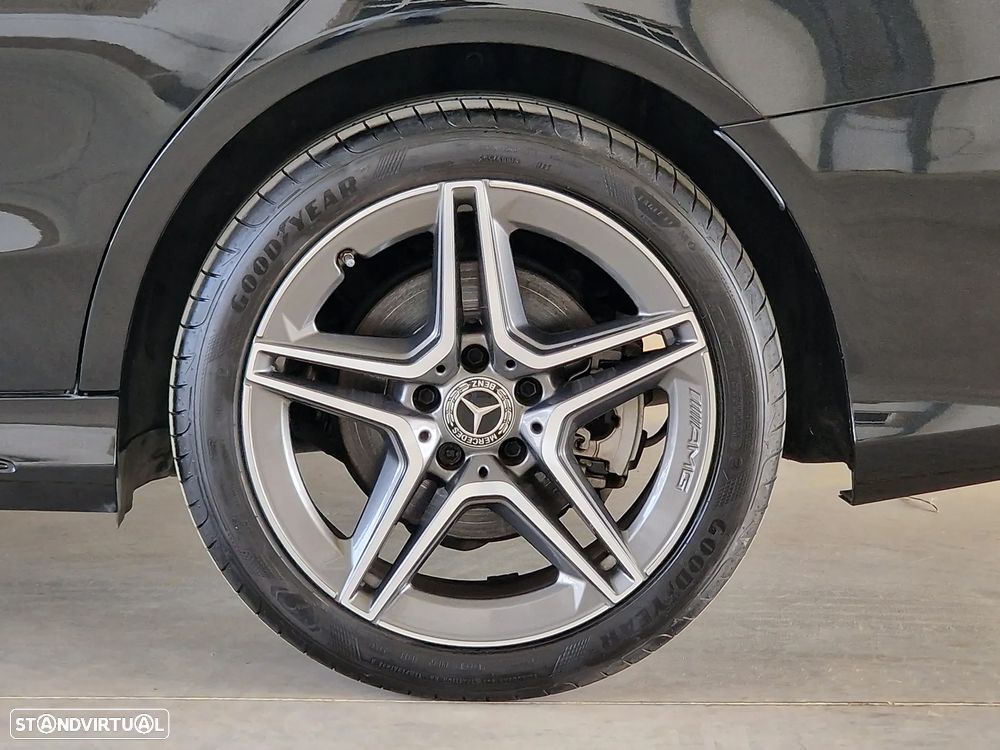 Mercedes-Benz C 300 d AMG Line - 29