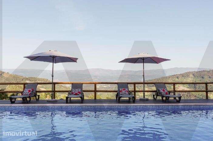 Moradia T3 com jardim e piscina para permuta - Grande imagem: 2/13