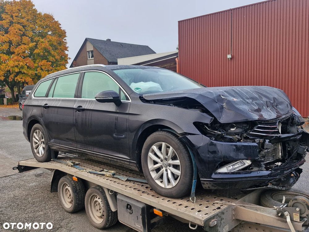 Volkswagen Passat 2.0 TDI SCR Comfortline - 10