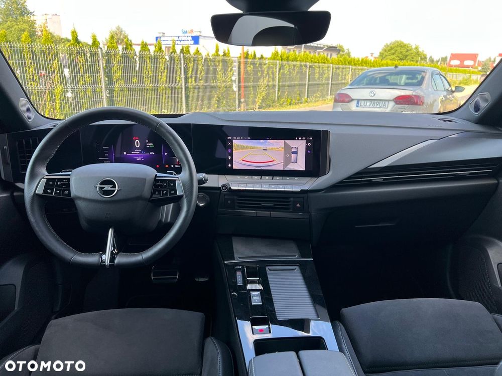 Opel Astra 1.6 T Plug-in Hybrid Ultimate - 23