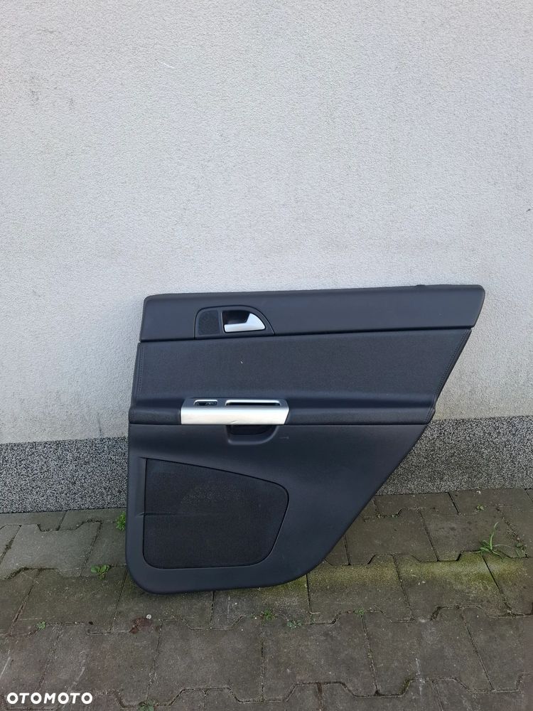 Fotele skóra z boczkami komplet Volvo V50  podgrzewane 2010 rok - 11