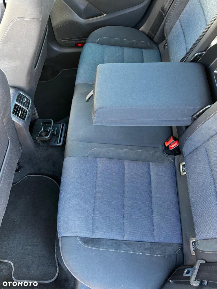 Volkswagen Golf 1.4 TSI Highline - 24