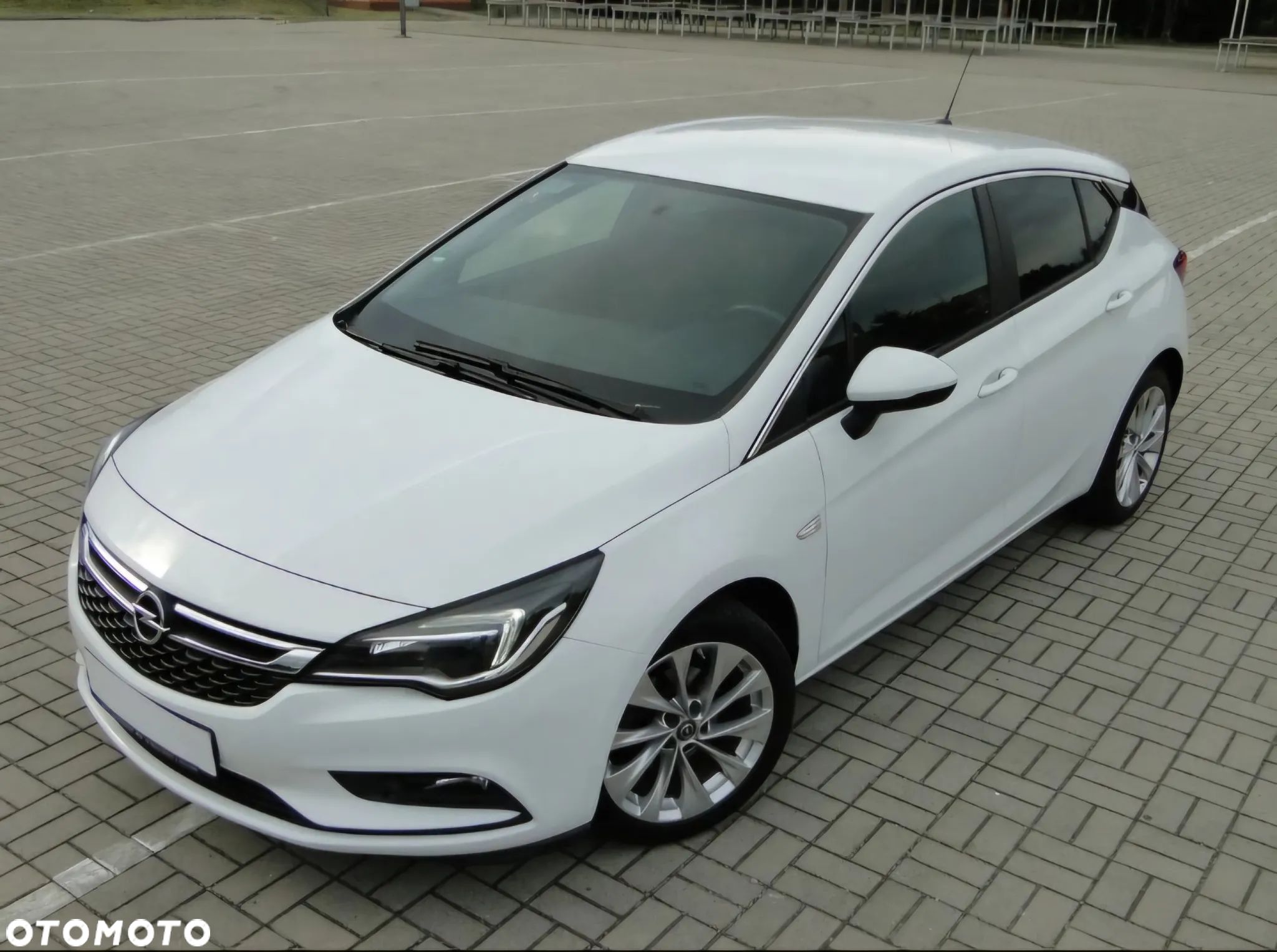 Opel Astra - 1