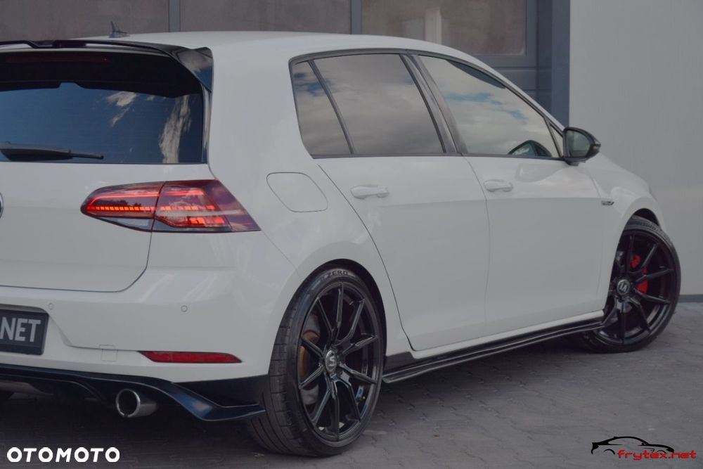 Volkswagen Golf - 12